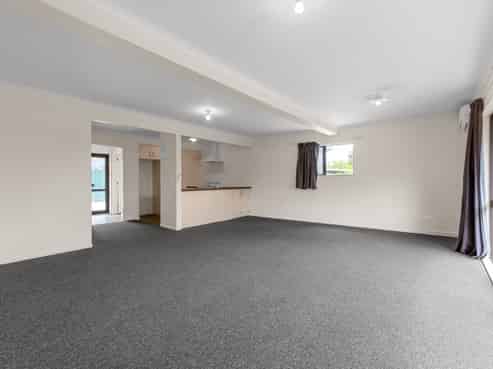 1/13 Korimako Street, Frankton