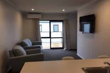 2/30A Balmerino Crescent, Pukete