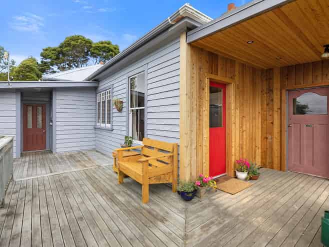 716 Coast Road, Warrington