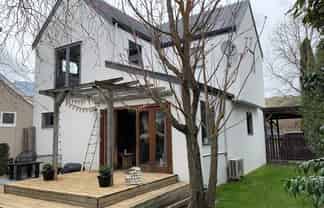 5a Mountain View Road, Witherlea