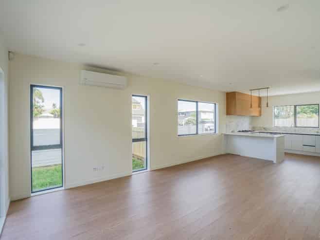 18A Domain Road, Weymouth