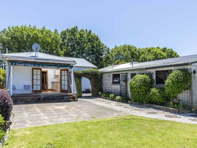 92 Rose Street, Somerfield