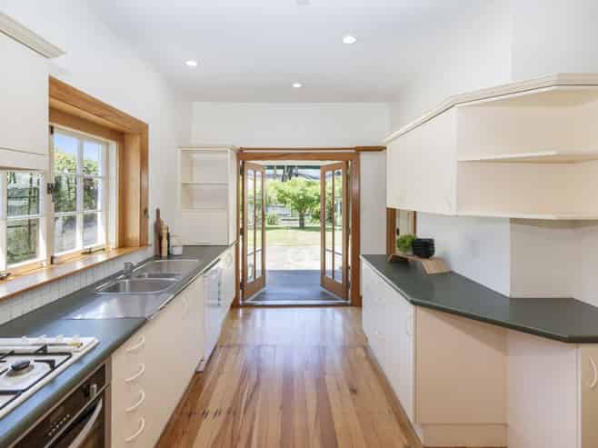 92 Rose Street, Somerfield