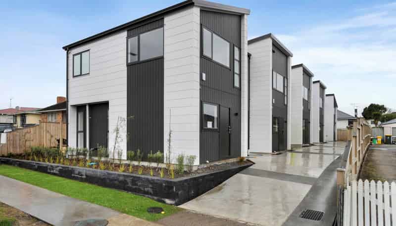 43 Friesian Drive, Mangere