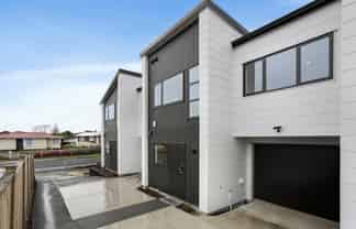 43 Friesian Drive, Mangere