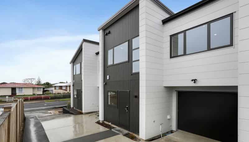 43 Friesian Drive, Mangere