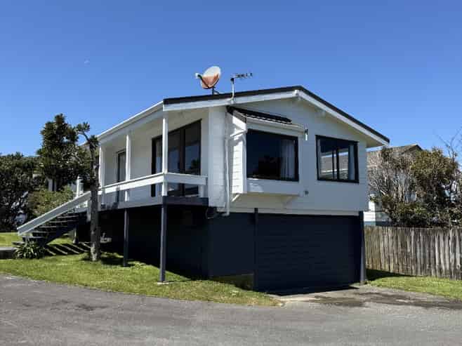 6 Wisteria Grove, Maungaraki