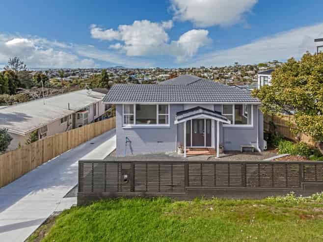 38 Arran Road, Browns Bay
