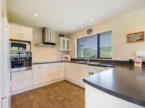 55 Douglas Road, Amberley