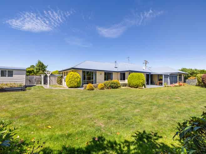 55 Douglas Road, Amberley