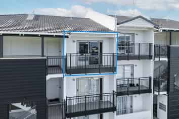 A14/71 Spencer Road, Oteha