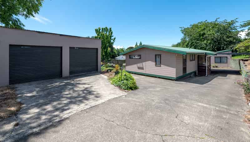 5 Beryl Place, Pukehangi