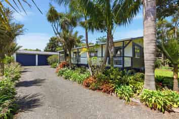 47 Taihiki Road, Clarks Beach