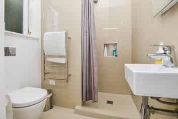 92 Coates Avenue, Orakei