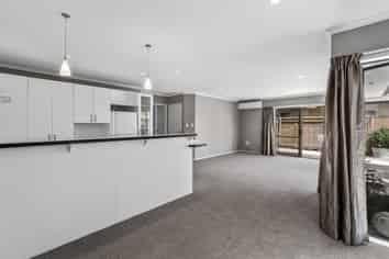 31 Havenbrook Way, Pyes Pa