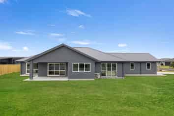 32 Costello Drive, Ngatea