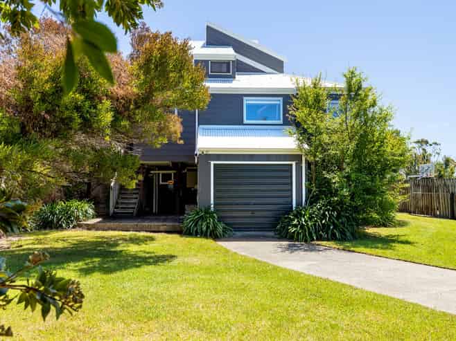 16 Palm Parade, Riversdale