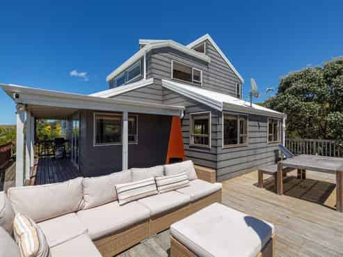 16 Palm Parade, Riversdale