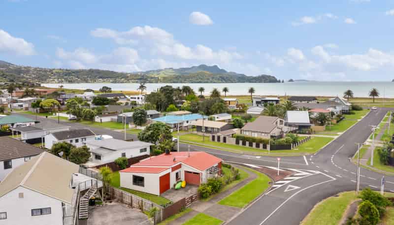 7a Surf Street, Whitianga