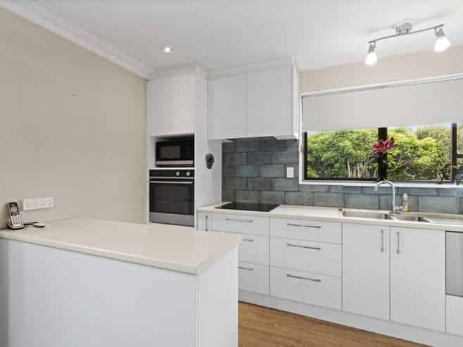 2/16 Camrose Place, Ilam