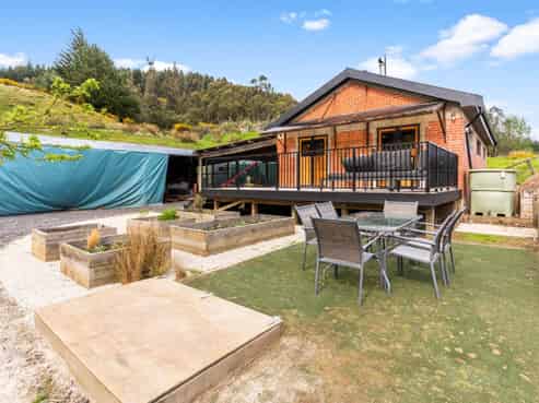 328 Gladstone Road North, Kinmont Park