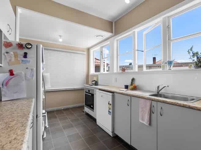 67 Jellicoe Drive, Hamilton East