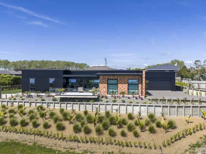 51 Fernbrook Drive, Hurworth