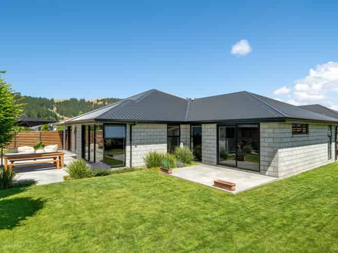 222 Taylor Pass Road, Witherlea