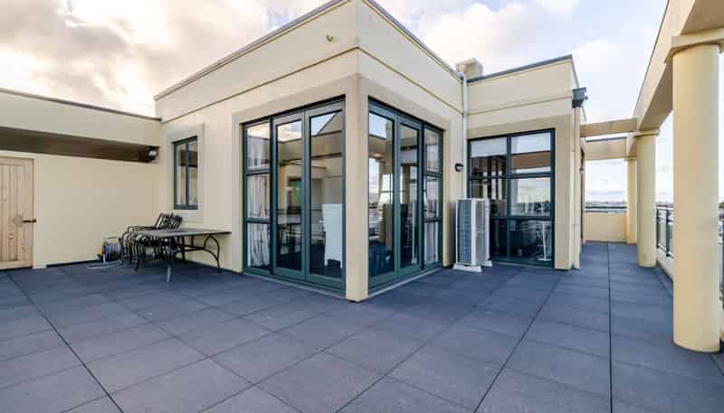 6 Queen Street - Penthouse 3, Palmerston North