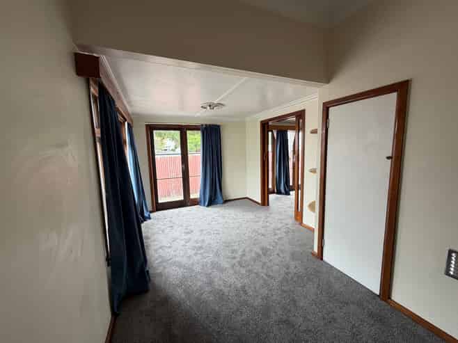 105 Alexandra Crescent, Mayfair