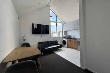 3/123 Sherborne Street, Saint Albans