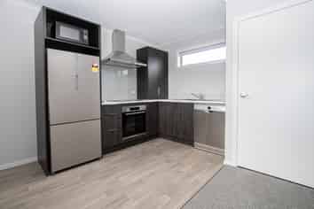 C/1/20 Jones Crescent, Melville