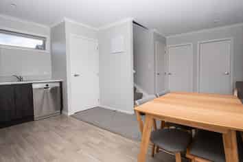 C/1/20 Jones Crescent, Melville