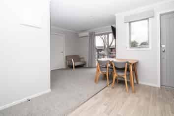 C/1/20 Jones Crescent, Melville