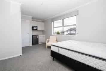 C/1/20 Jones Crescent, Melville