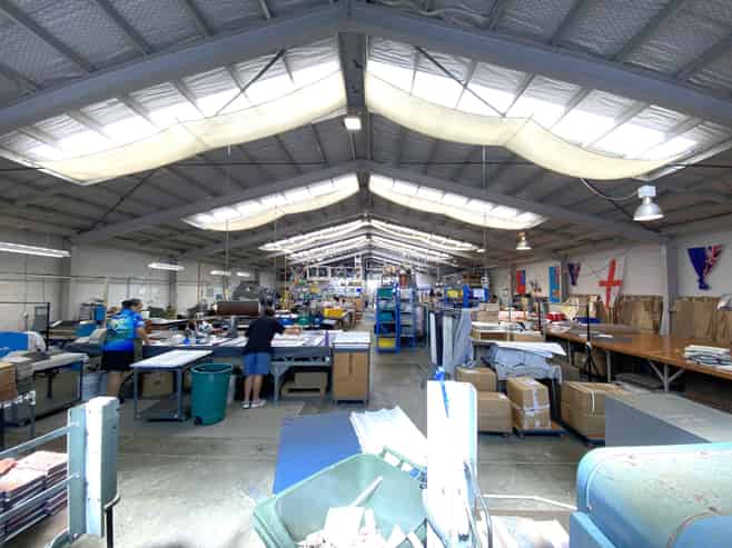 Minimal Office on Olive Road 