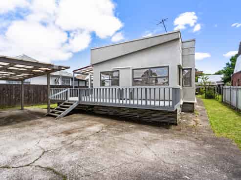 75 Nikau Road, Otahuhu