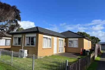 63 Tilberg Street, Favona