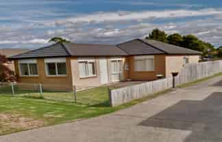 63 Tilberg Street, Favona