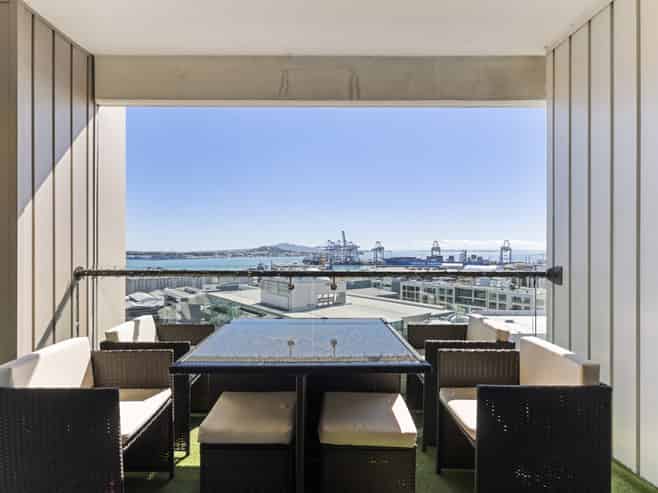 1208/47 Beach Road, Auckland Central