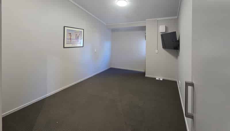 L1, 80 Lake Terrace, Taupo