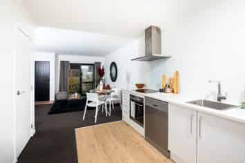 10/1 Vialou Street, Hamilton Central