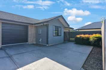 32b Bradbury Avenue, Rolleston