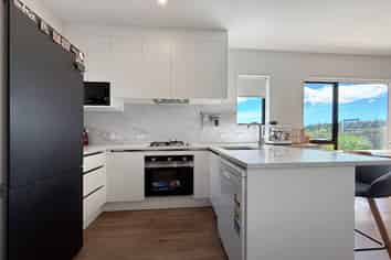 56 Picturesque Drive, Flat Bush