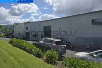 ECONOMICAL Hi Stud Warehouse 329m2
