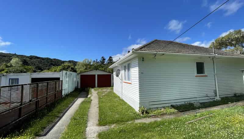 151 Hine Road, Wainuiomata