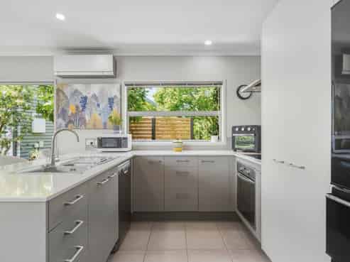 12  Tory Way, Omokoroa