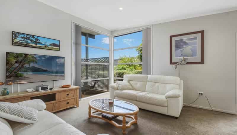 12  Tory Way, Omokoroa
