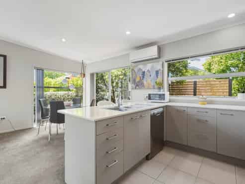 12  Tory Way, Omokoroa