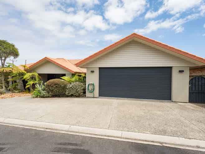 457 Suffolk Road, Stoke